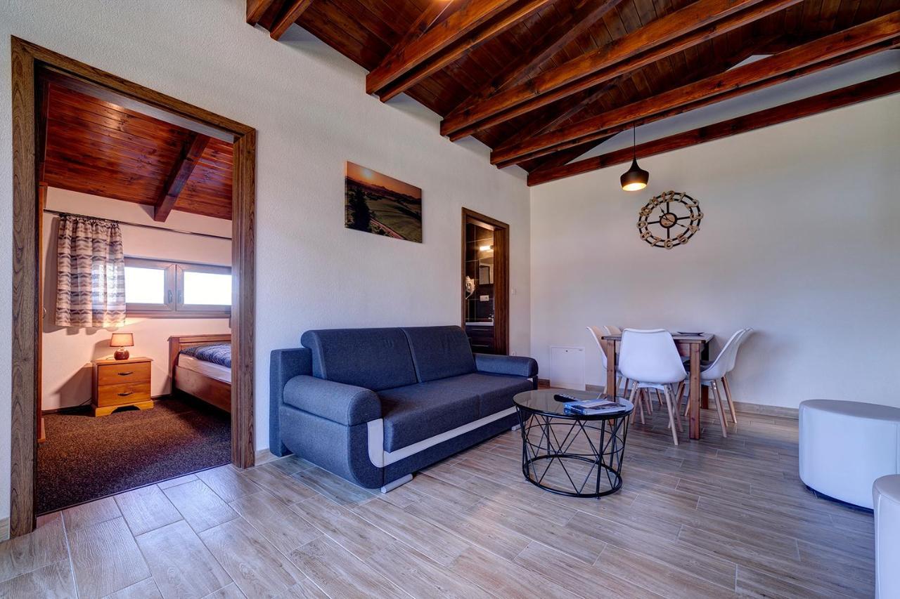 Apartment Lazon Pavčina Lehota Exteriér fotografie